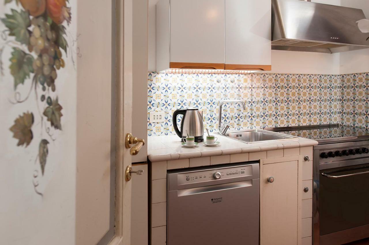 Terrace Suite Elena Campo De' Fiori โรม ภายนอก รูปภาพ